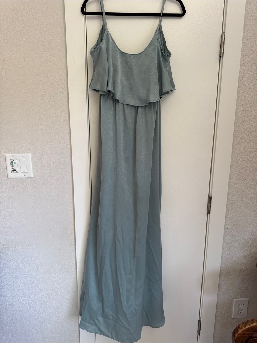 Show Me Your Mumu Caitlin Ruffle Flutter Maxi Formal Dress Size medium